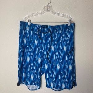 Lululemon El Current Shorts